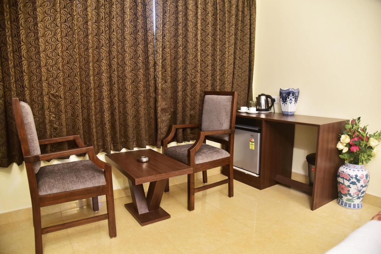 Candolim Grande Resort Extérieur photo