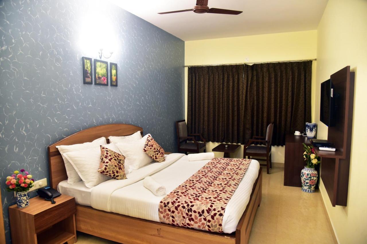 Candolim Grande Resort Extérieur photo