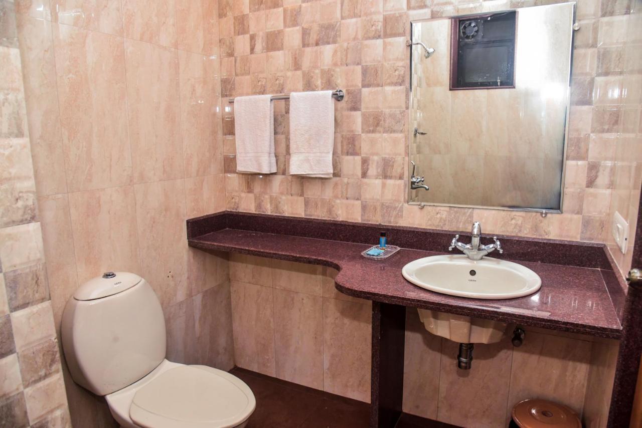 Candolim Grande Resort Extérieur photo
