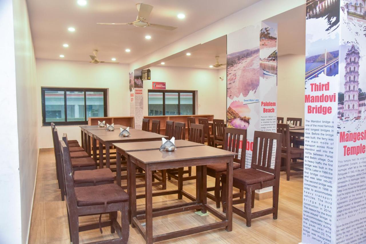 Candolim Grande Resort Extérieur photo
